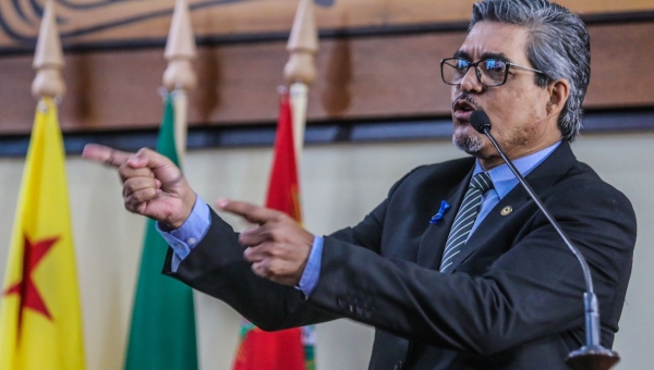 Edvaldo Magalhães defende a imediata liberação de recursos para atender as famílias de Jordão: “tudo é urgente”